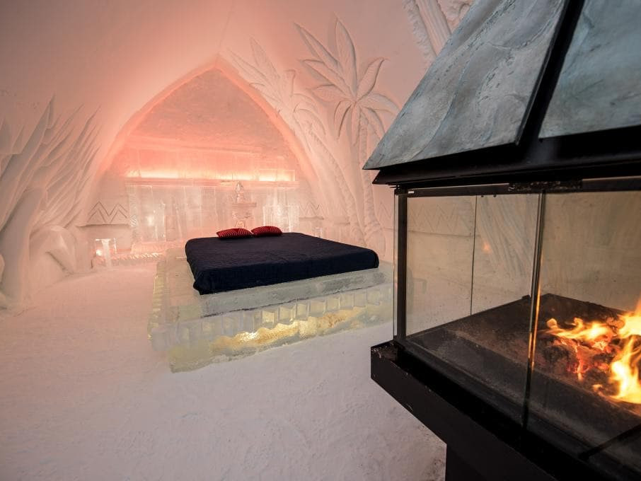 ice hotel canada